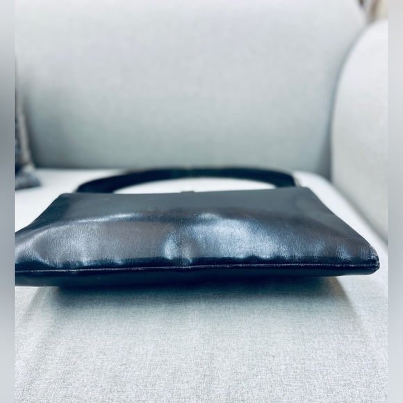 LOEWE GENUINE LEATHER ANTIQUE HANDBAG MADE IN SPAIN - Picture 9 of 16